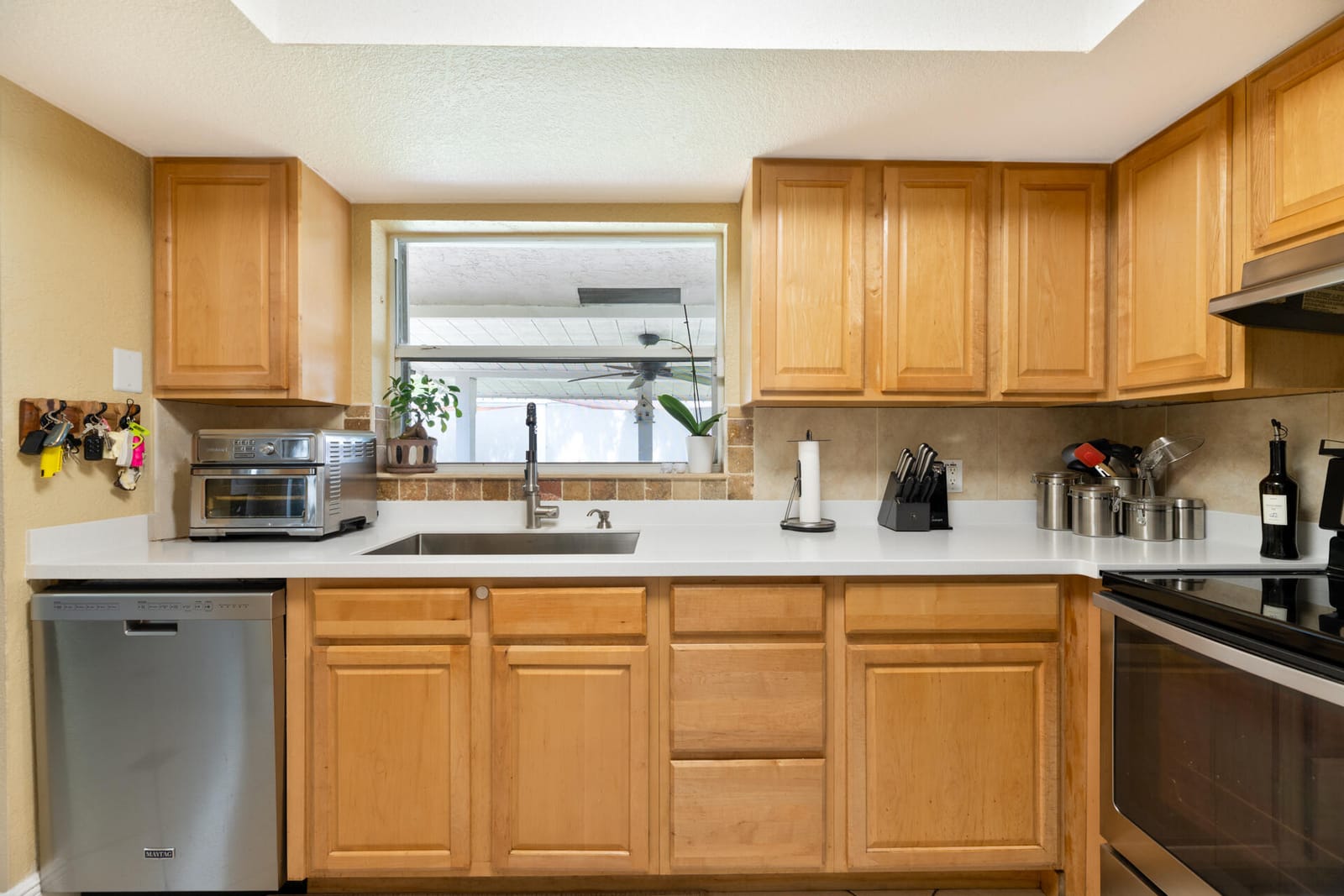 11841 NW 33RD Street — photo 10