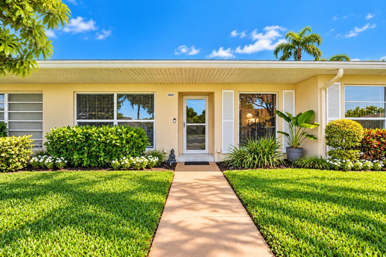 8900 Warwick Drive, Boca Raton, FL 33433 photo 1