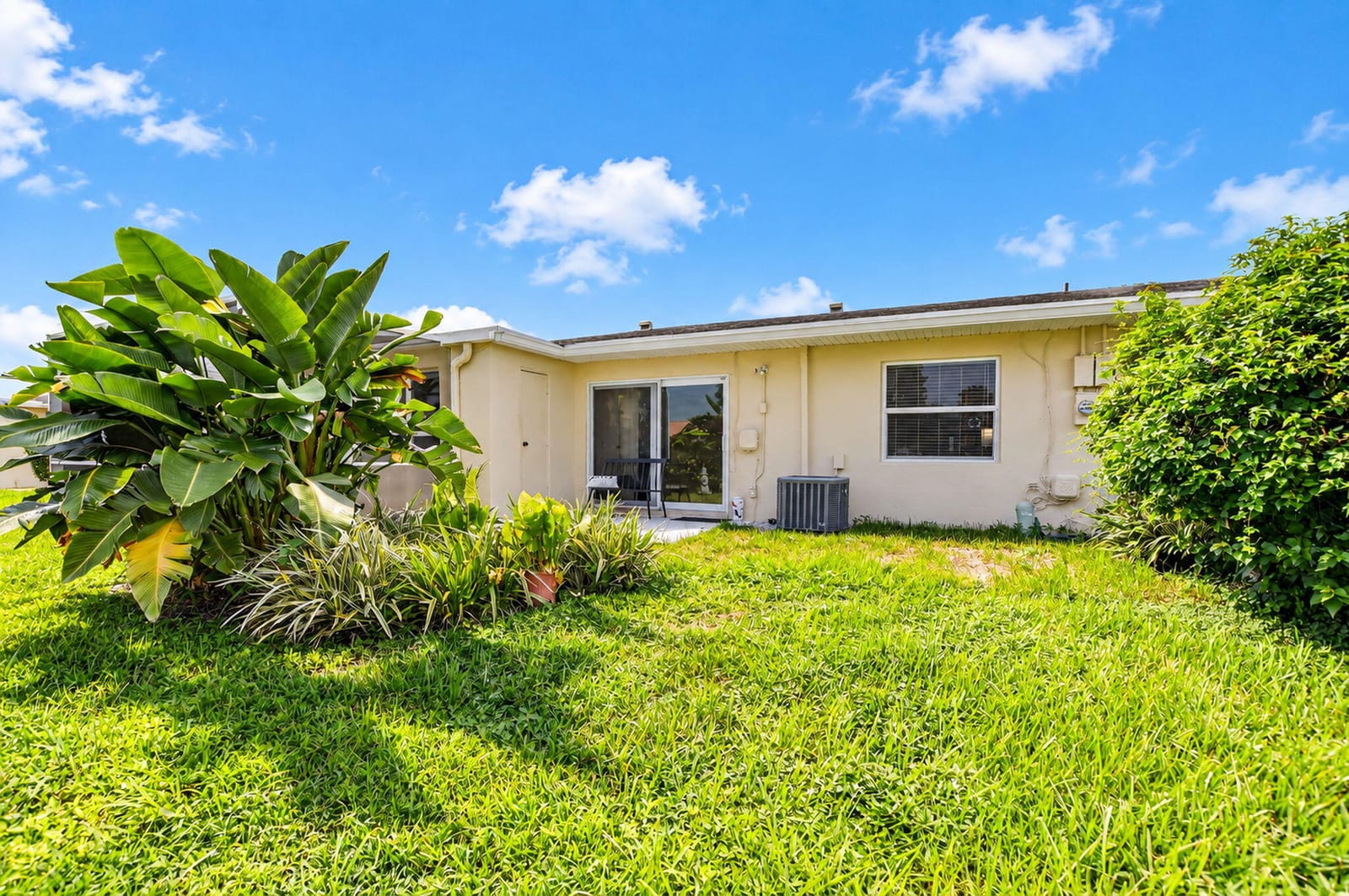 8900 Warwick Drive, Boca Raton, FL 33433 photo 29