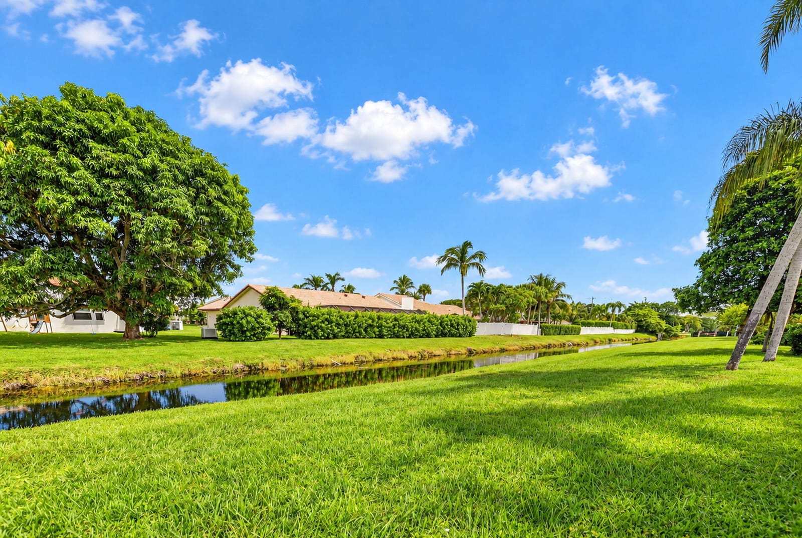 8900 Warwick Drive, Boca Raton, FL 33433 photo 30