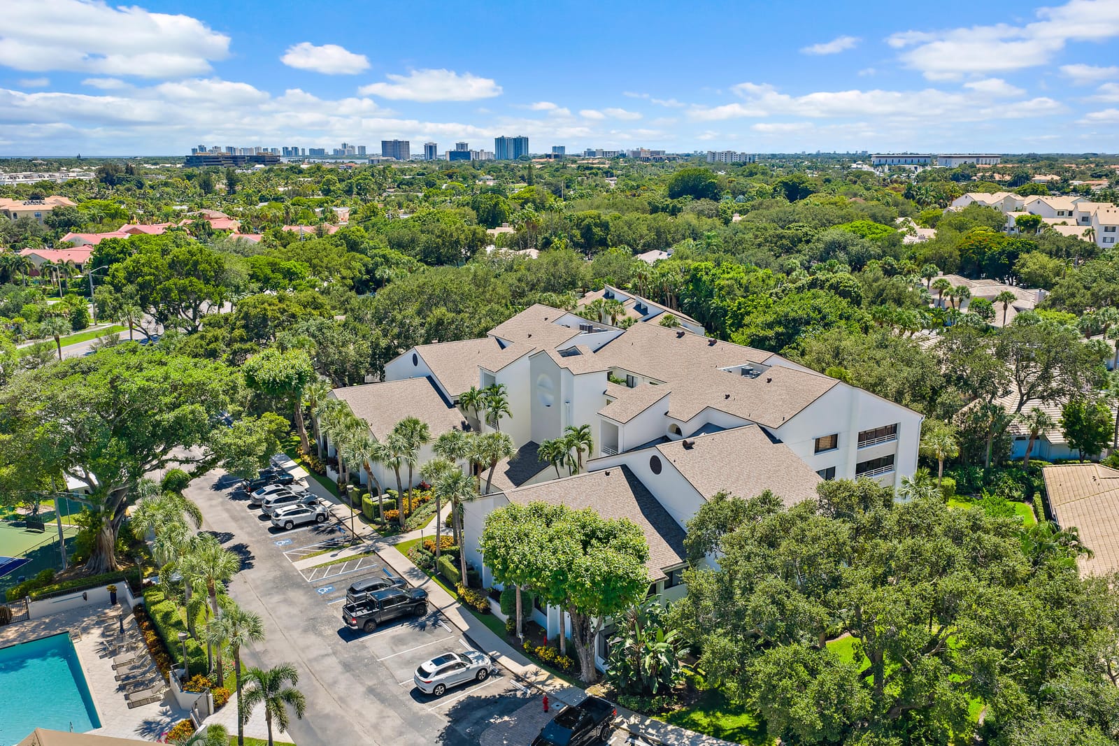326 OAK HARBOUR Drive 326, Juno Beach, FL 33408 photo 24