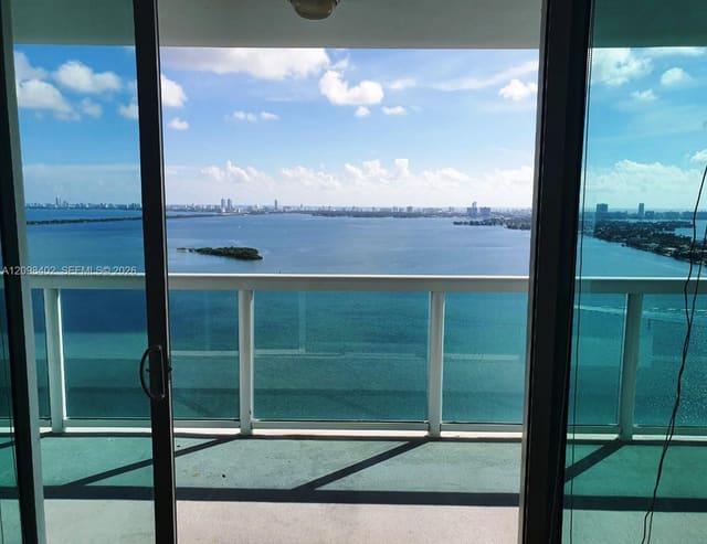 1800 N Bayshore Drive 3405, Miami, FL 33132