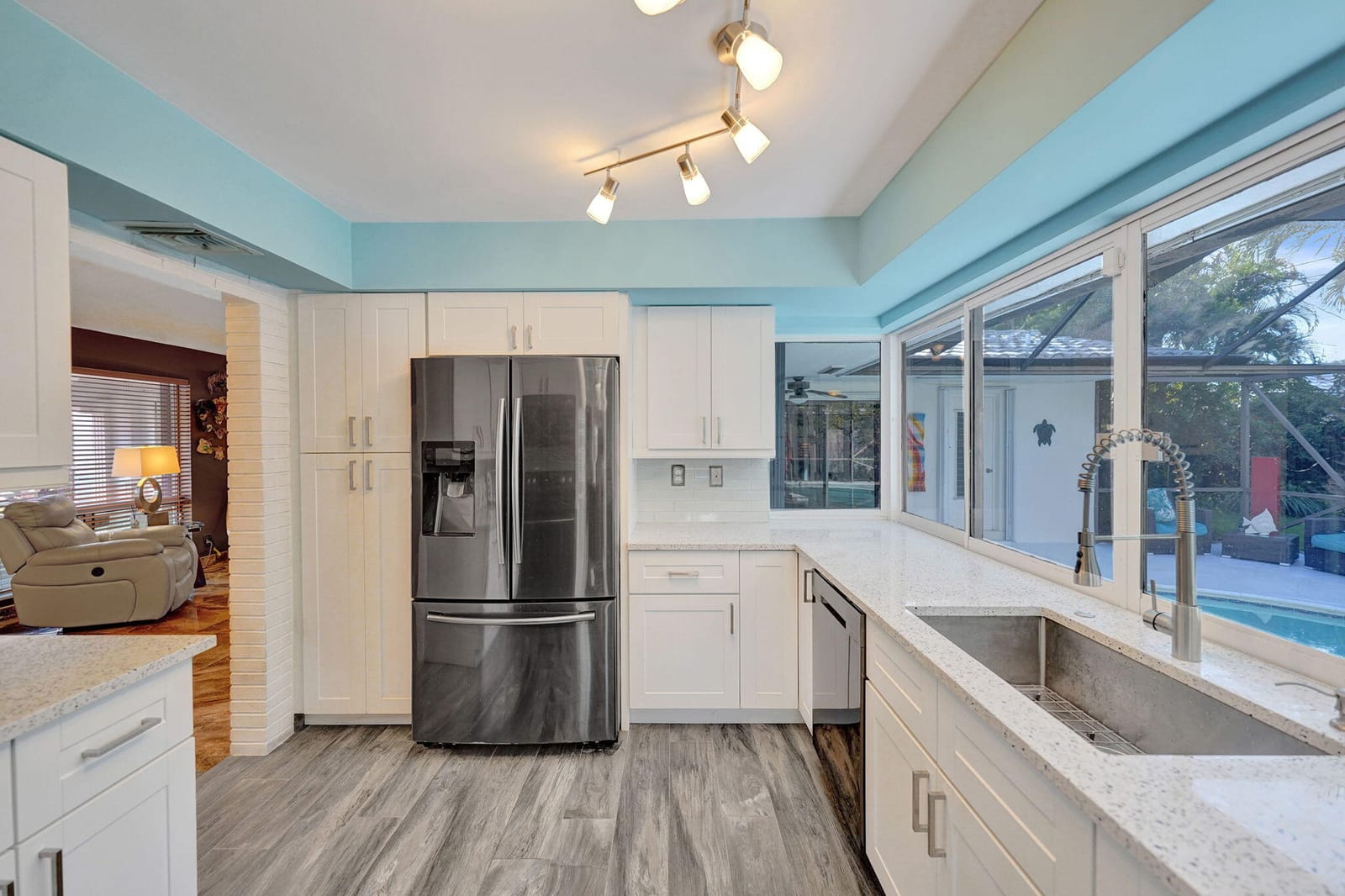 2050 NE 59TH Place, Fort Lauderdale, FL 33308 photo 8
