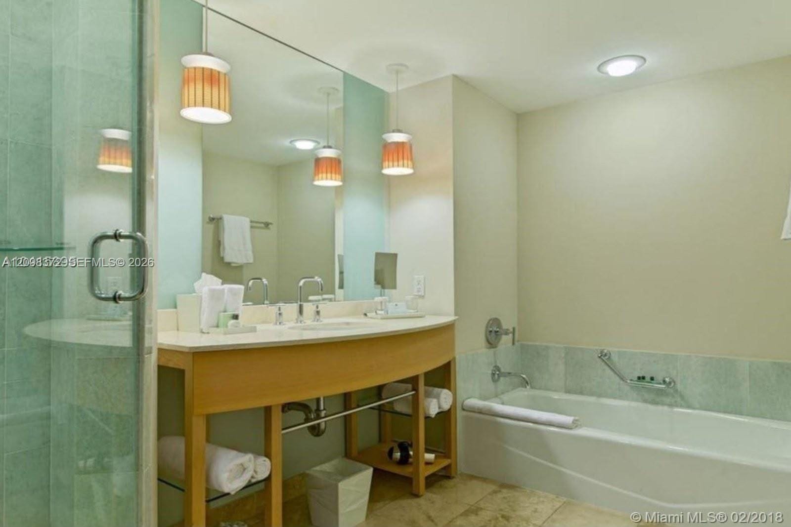 18683 Collins Avenue 701 — photo 9