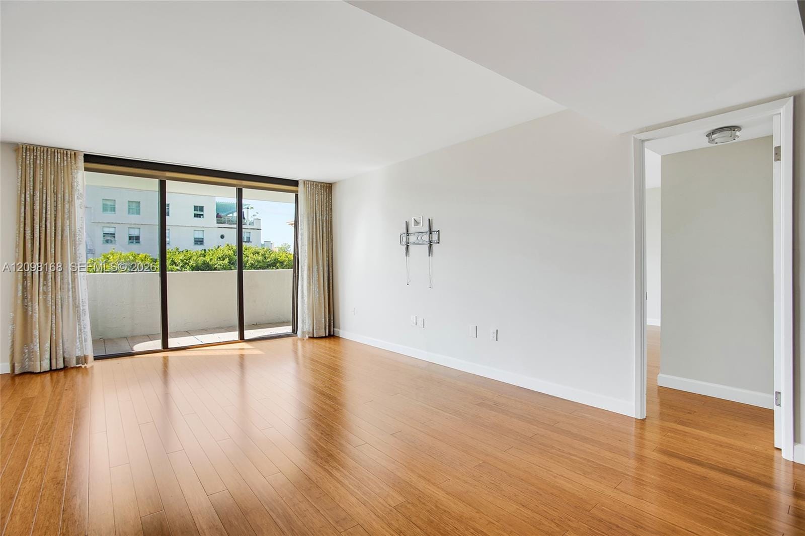 600 Biltmore Way 306, Coral Gables, FL 33134 photo 3