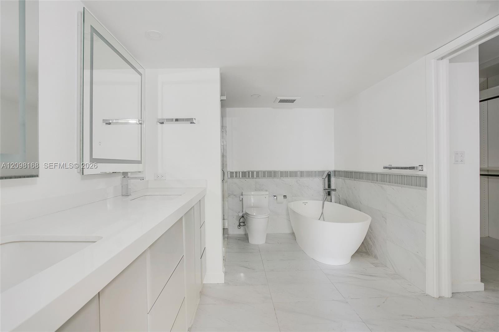 600 Biltmore Way 306, Coral Gables, FL 33134 photo 8