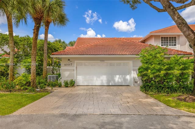 4107 Carriage Drive K1, Pompano Beach, FL 33069