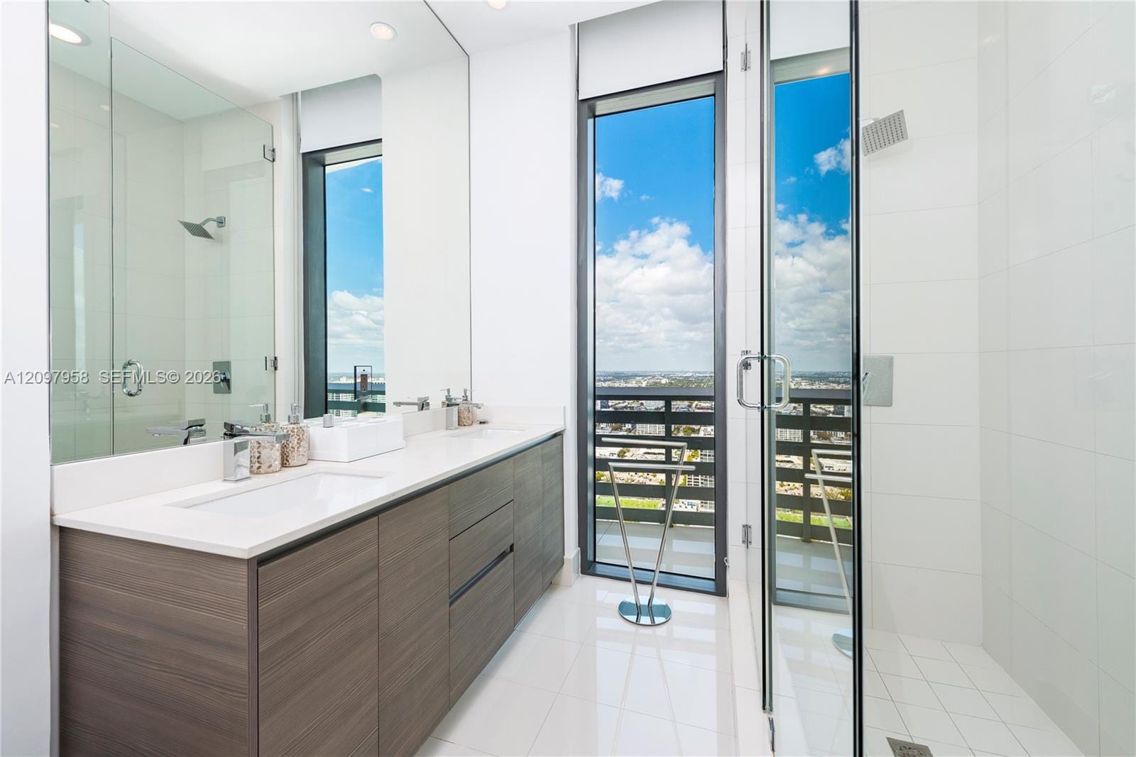 460 NE 28th Street LPH-4201, Miami, FL 33137 photo 13