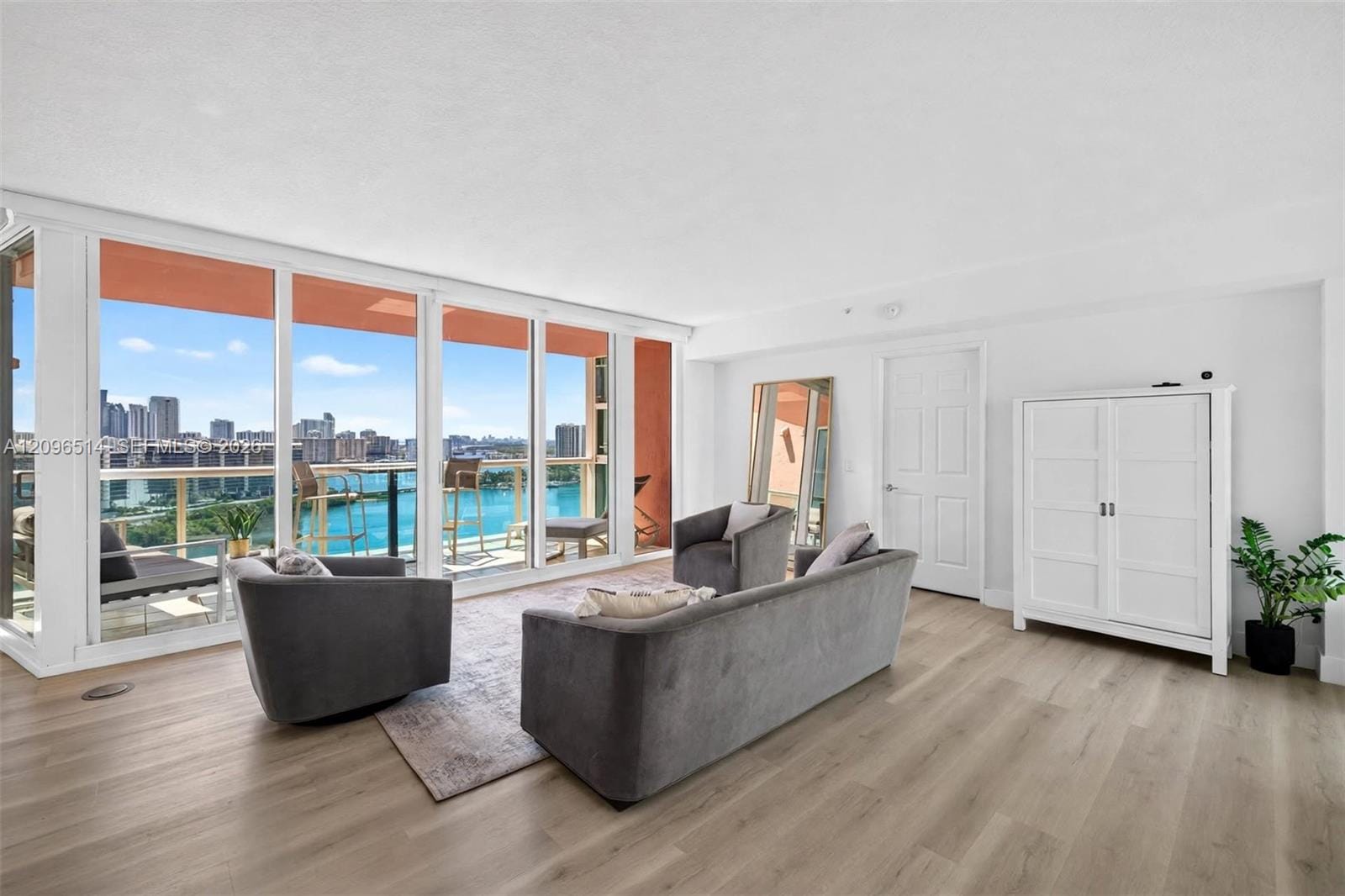 3370 Hidden Bay Drive 2410, Aventura, FL 33180 photo 5