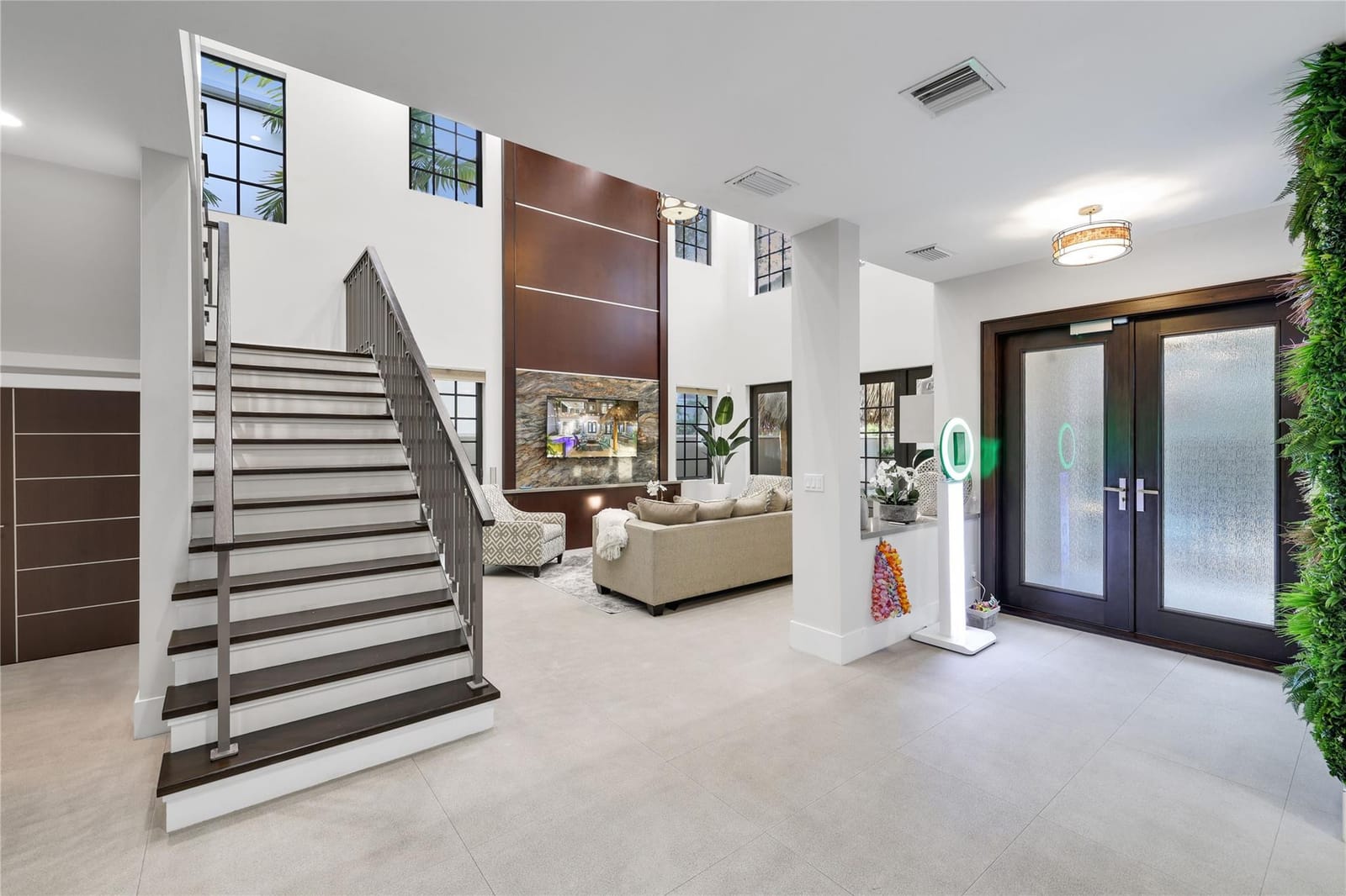 1404 SE 2ND Court — photo 10