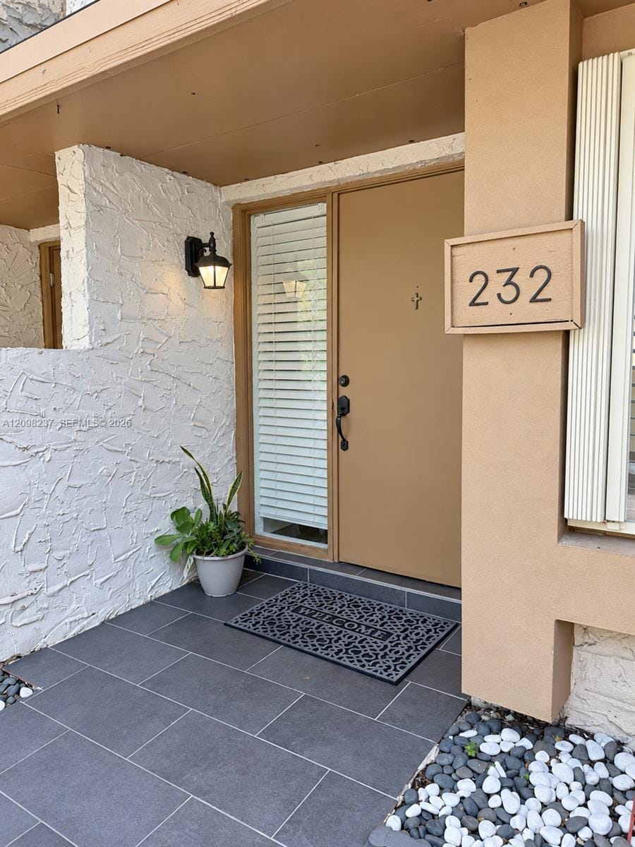 232 Wimbledon Lake Drive 232 — photo 2