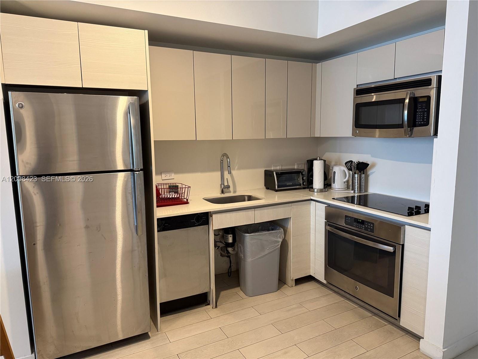 2602 E Hallandale Beach Boulevard R2203, Hallandale Beach, FL 33009 photo 14