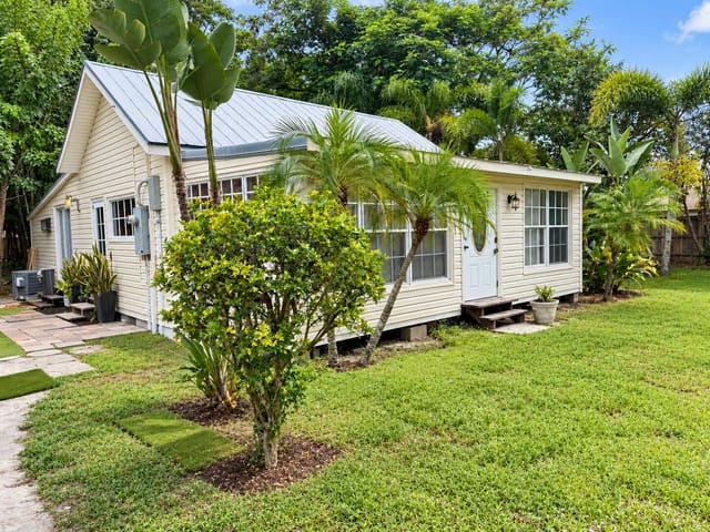 151 TEMPLE Drive, Loxahatchee Groves, FL 33470