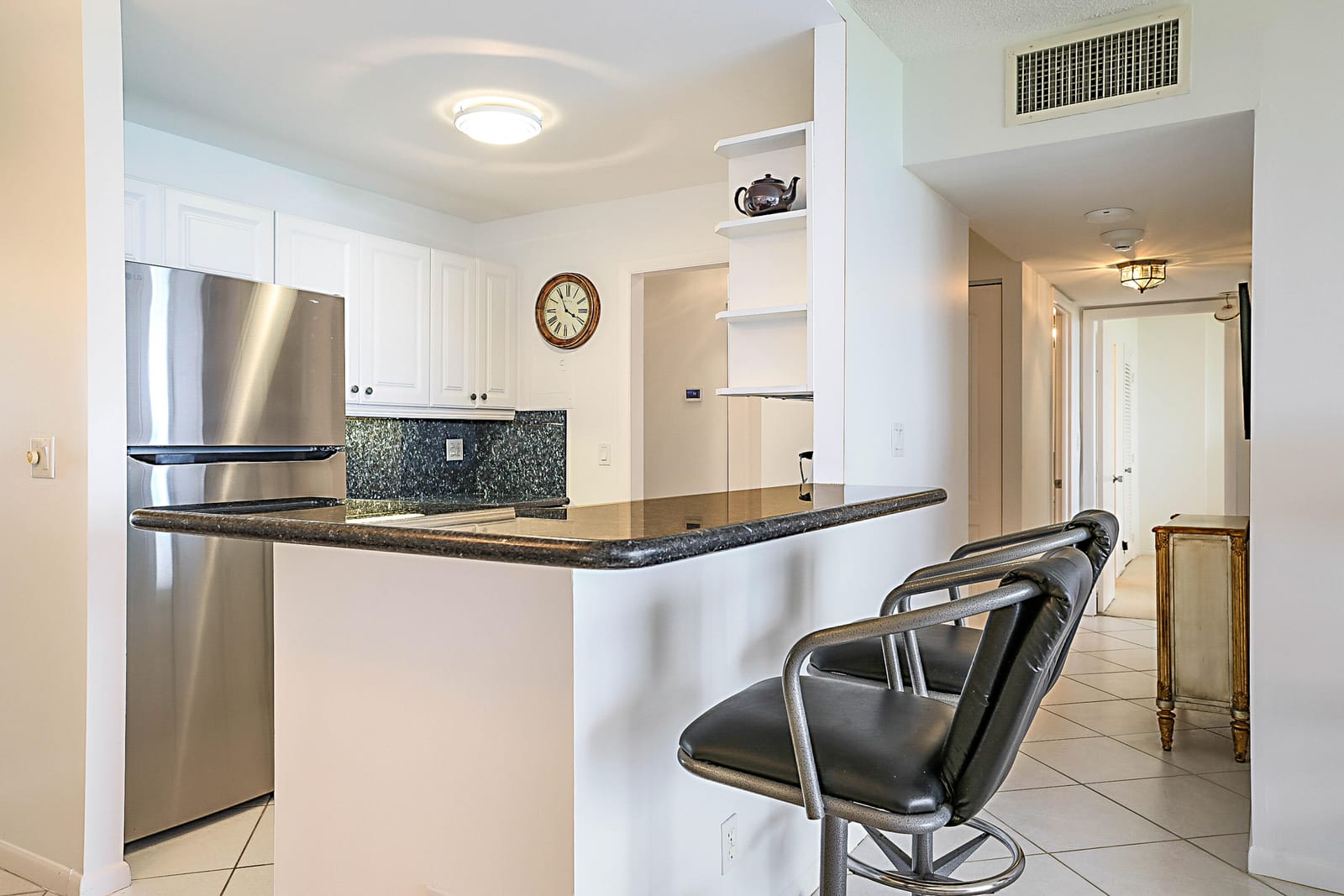 2121 N OCEAN Boulevard 1004E — photo 11