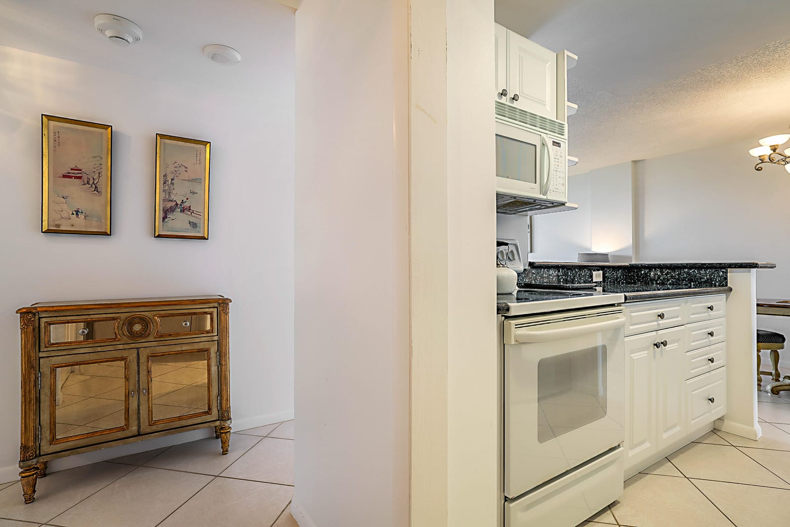2121 N OCEAN Boulevard 1004E — photo 10