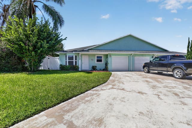 10468 Boynton Pl Circle, Boynton Beach, FL 33437