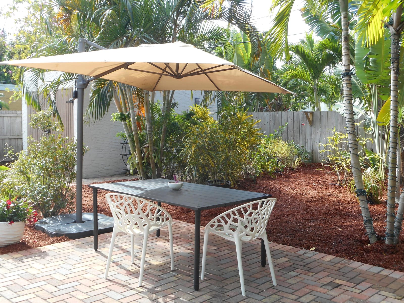 832 BISCAYNE Drive, West Palm Beach, FL 33401 photo 6