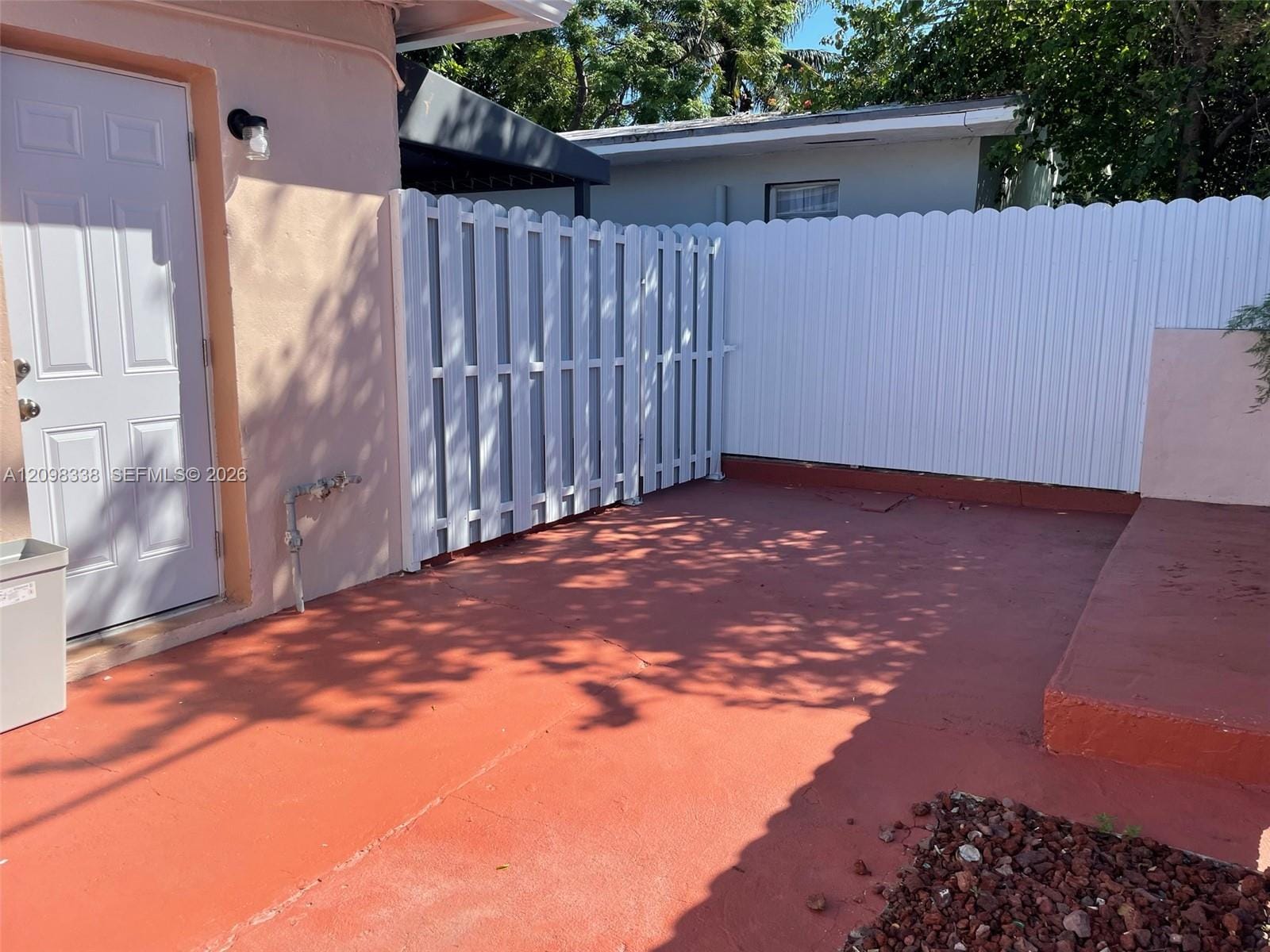 1450 SW 6th Street 3 — photo 8