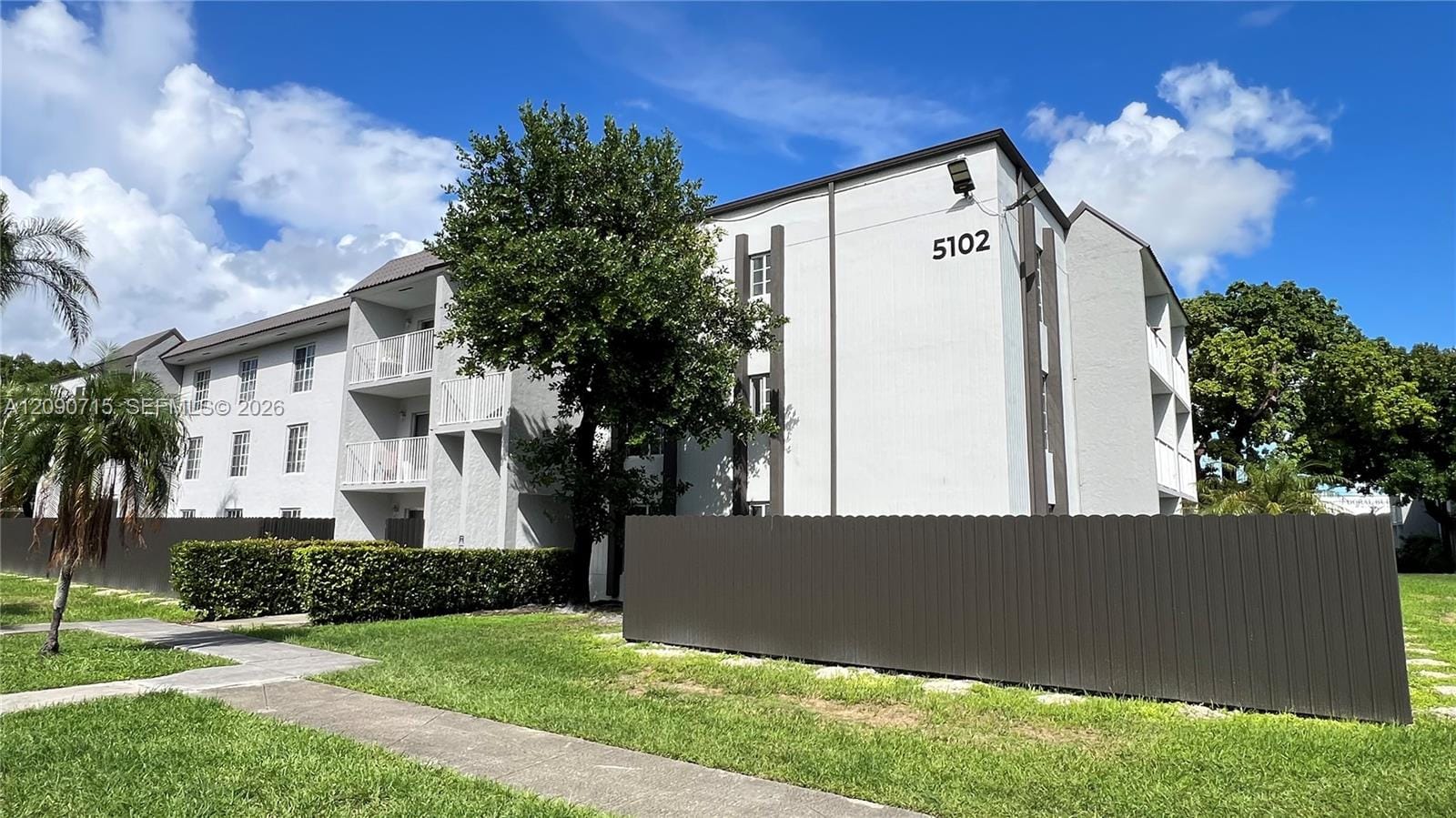 5102 NW 79th Avenue 208, Doral, FL 33166 photo 1