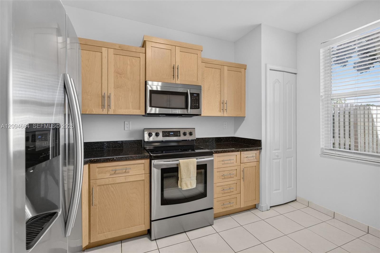 16107 NW 24th Street, Pembroke Pines, FL 33028 photo 11