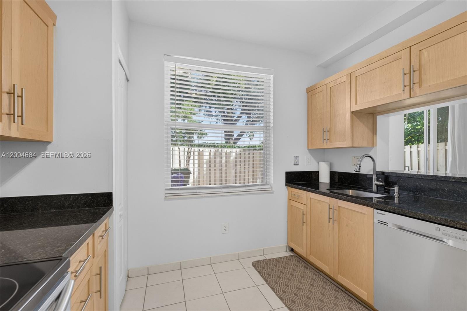 16107 NW 24th Street, Pembroke Pines, FL 33028 photo 12