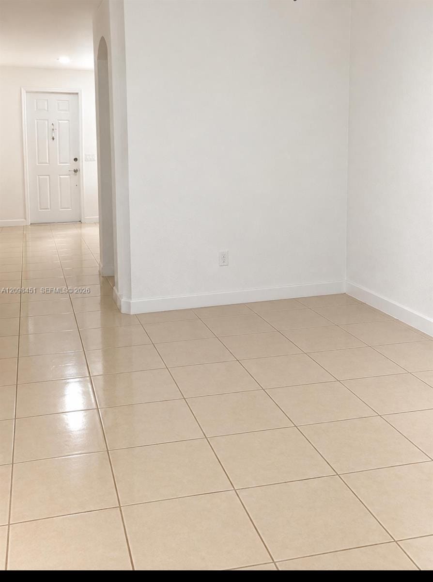 3050 NW 103rd Path, Doral, FL 33172 photo 4