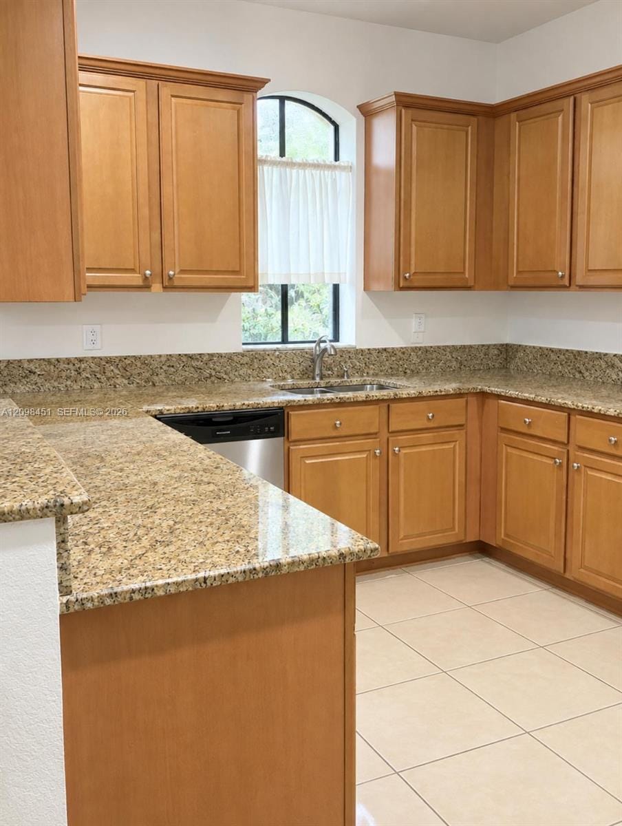 3050 NW 103rd Path, Doral, FL 33172 photo 6