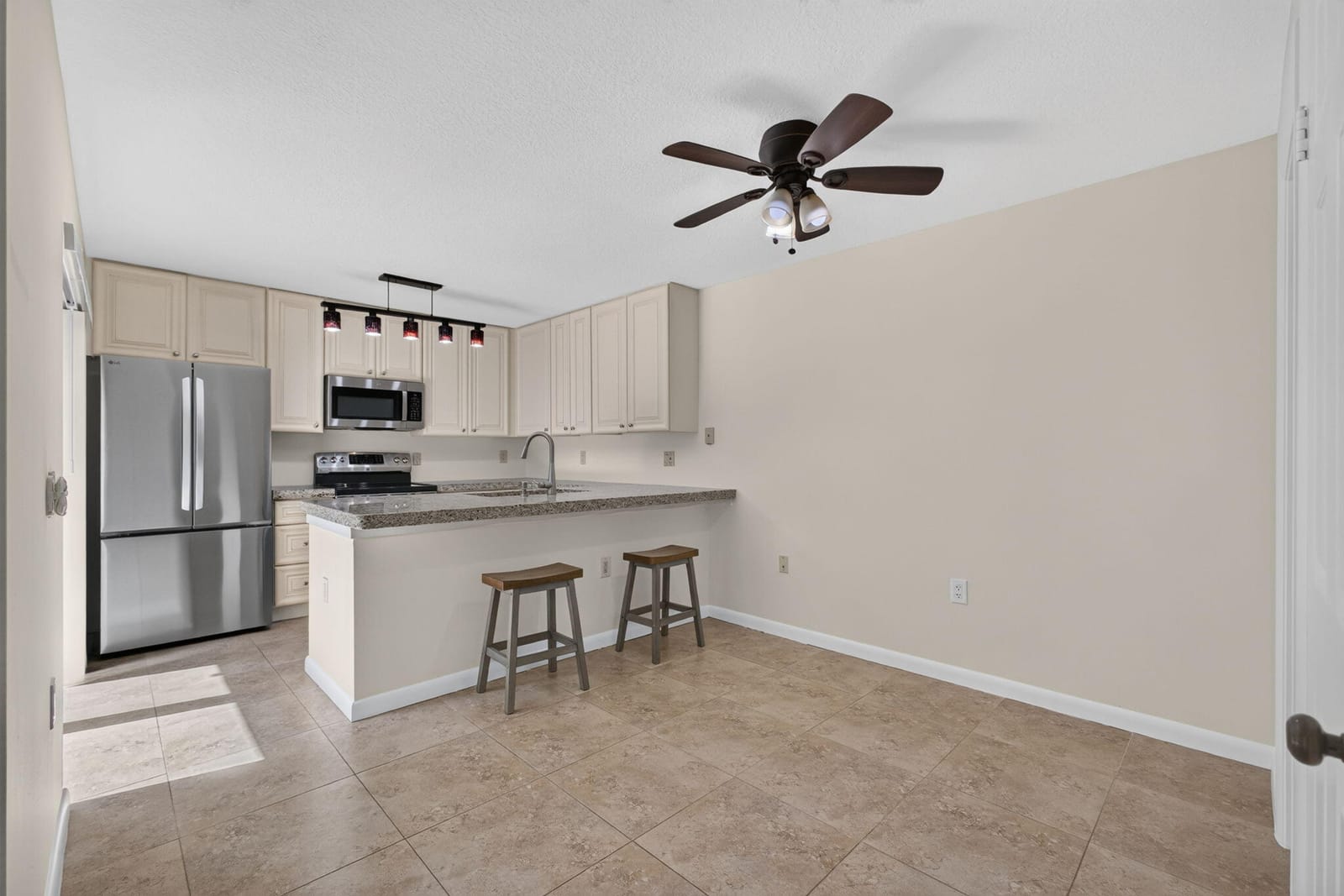 2715 27th Court, Jupiter, FL 33477 photo 4
