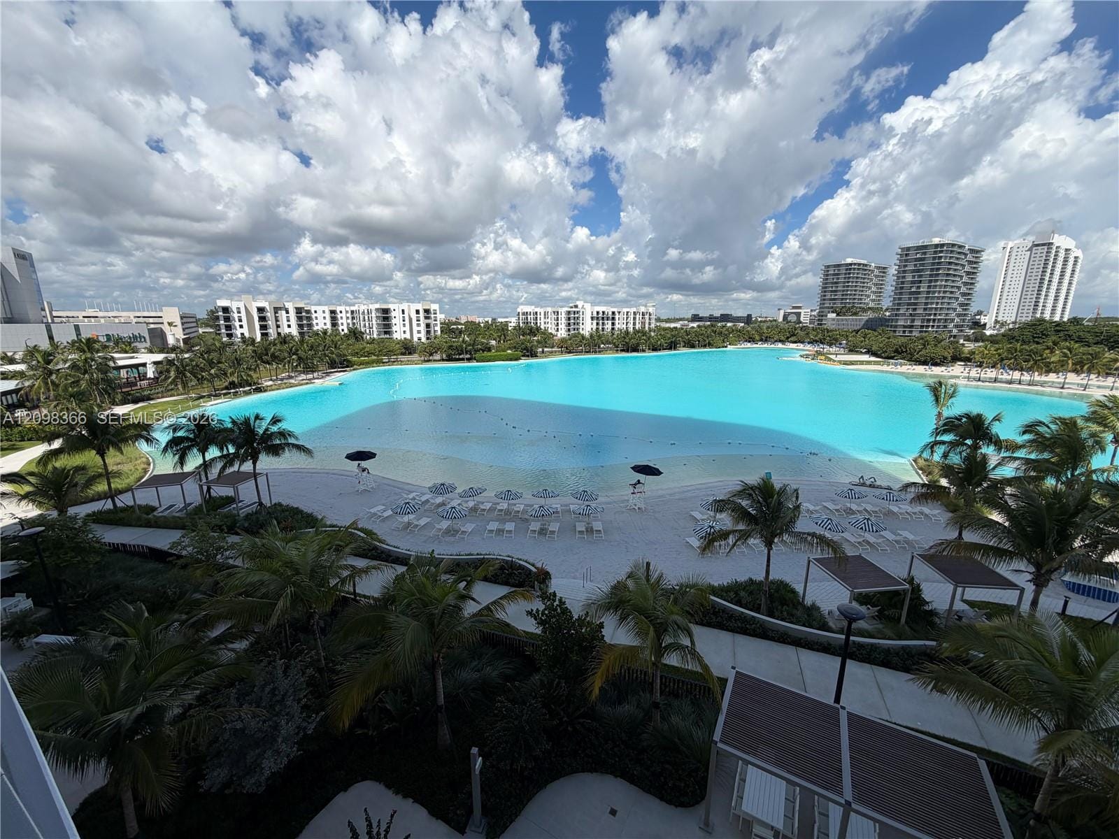 2411 Laguna Circle 408, North Miami, FL 33181 photo 2