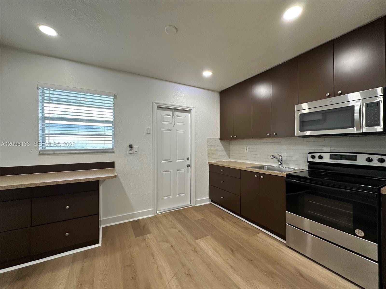 108 NW 2nd Avenue C, Hallandale Beach, FL 33009 photo 8