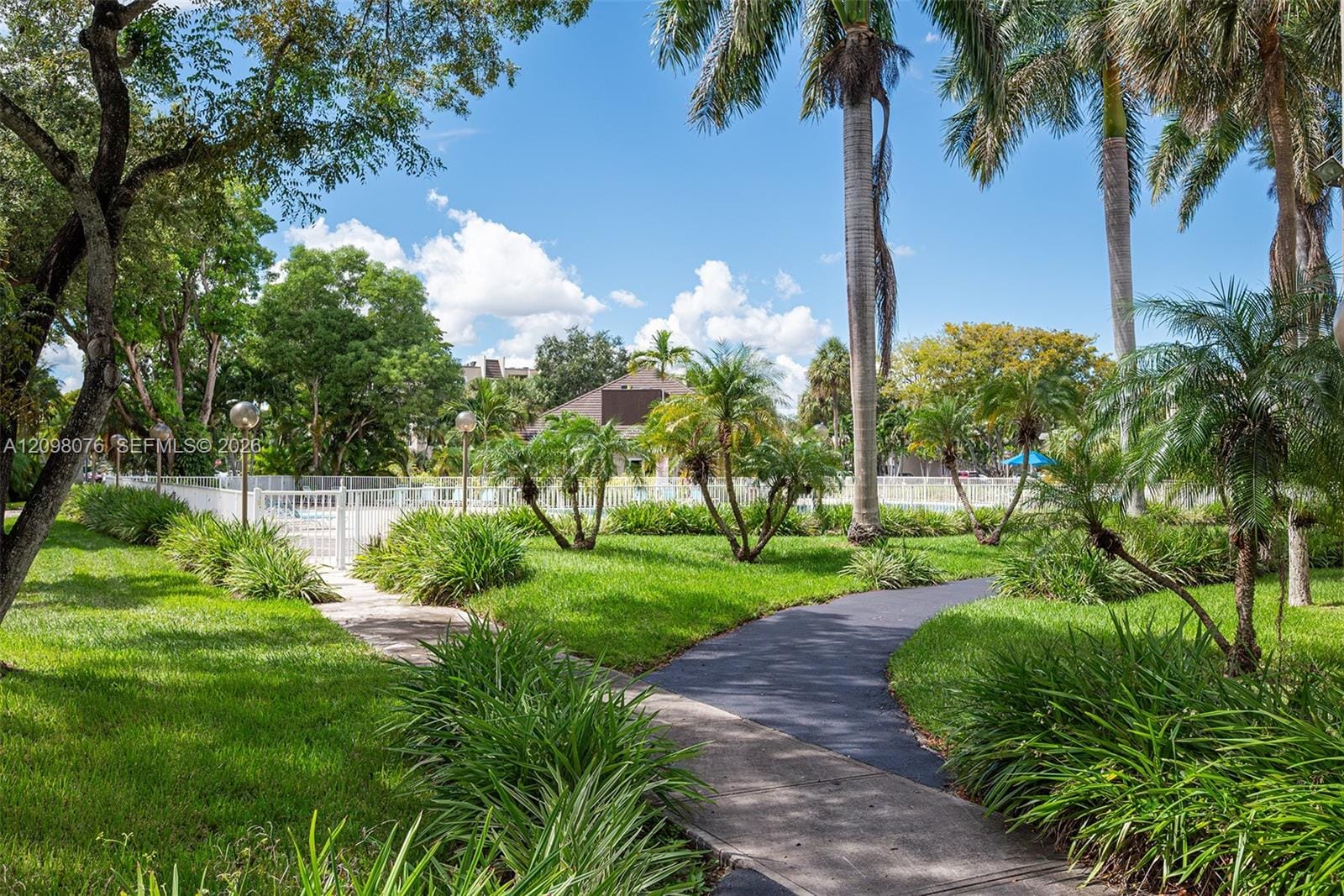 7845 Camino Real O-212, Miami, FL 33143 photo 30