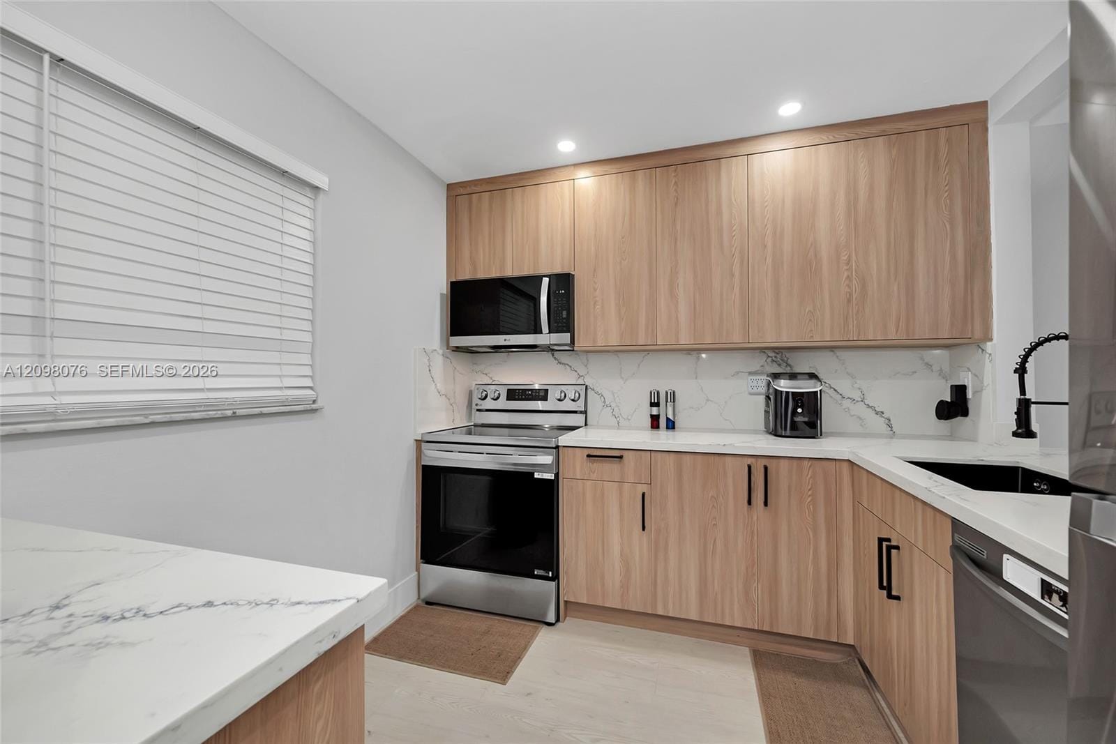 7845 Camino Real O-212, Miami, FL 33143 photo 8