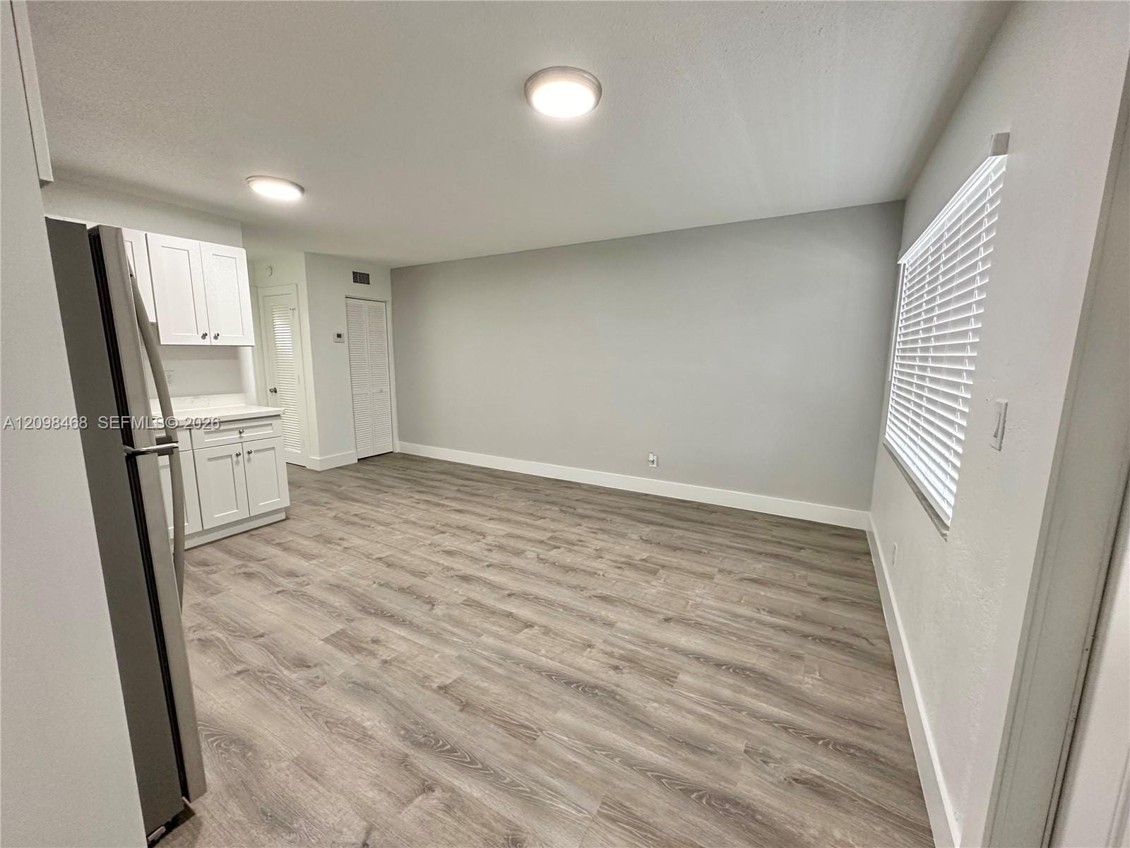 3616 NE 11th Avenue 6 — photo 4