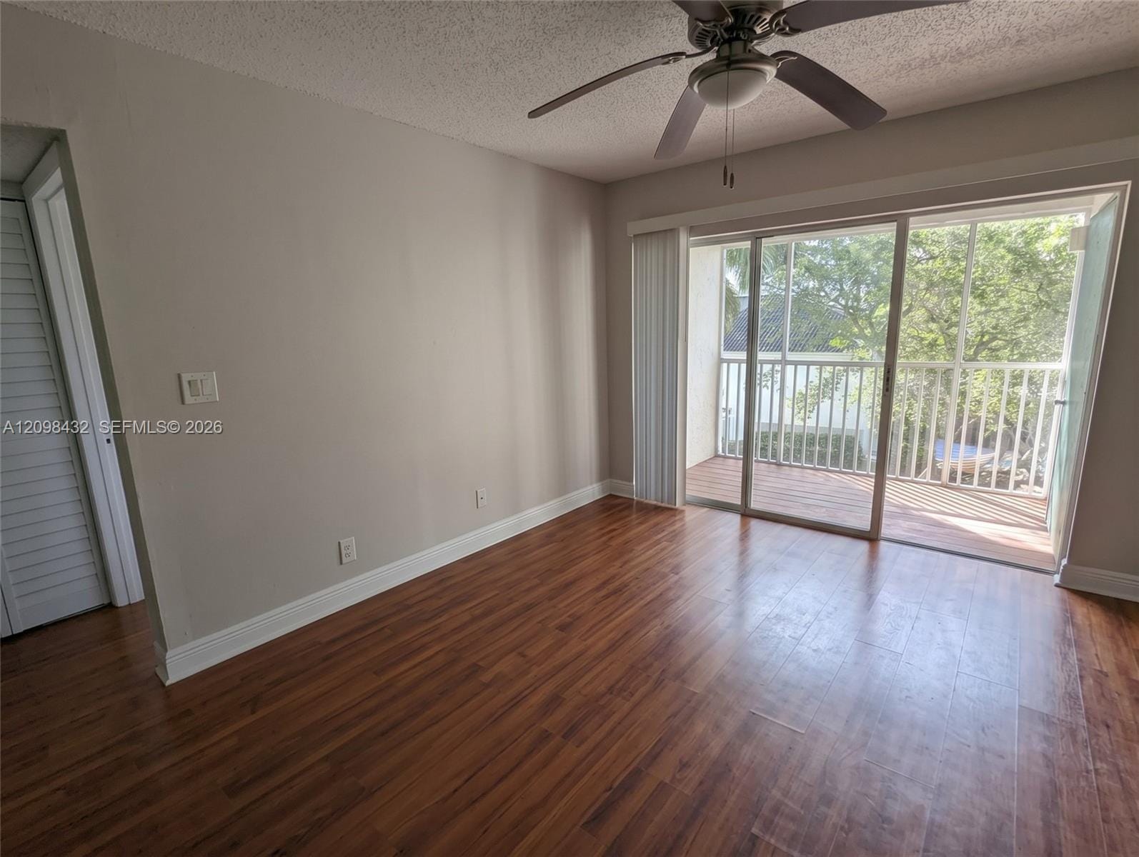 5740 Rock Island Road 287 — photo 3