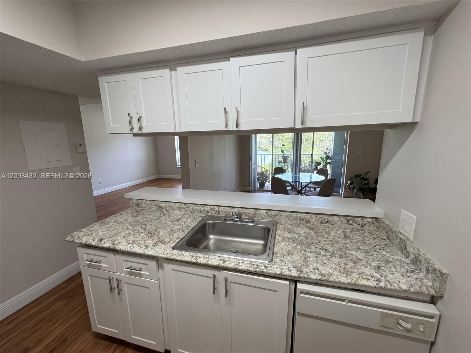 5740 Rock Island Road 287 — photo 7