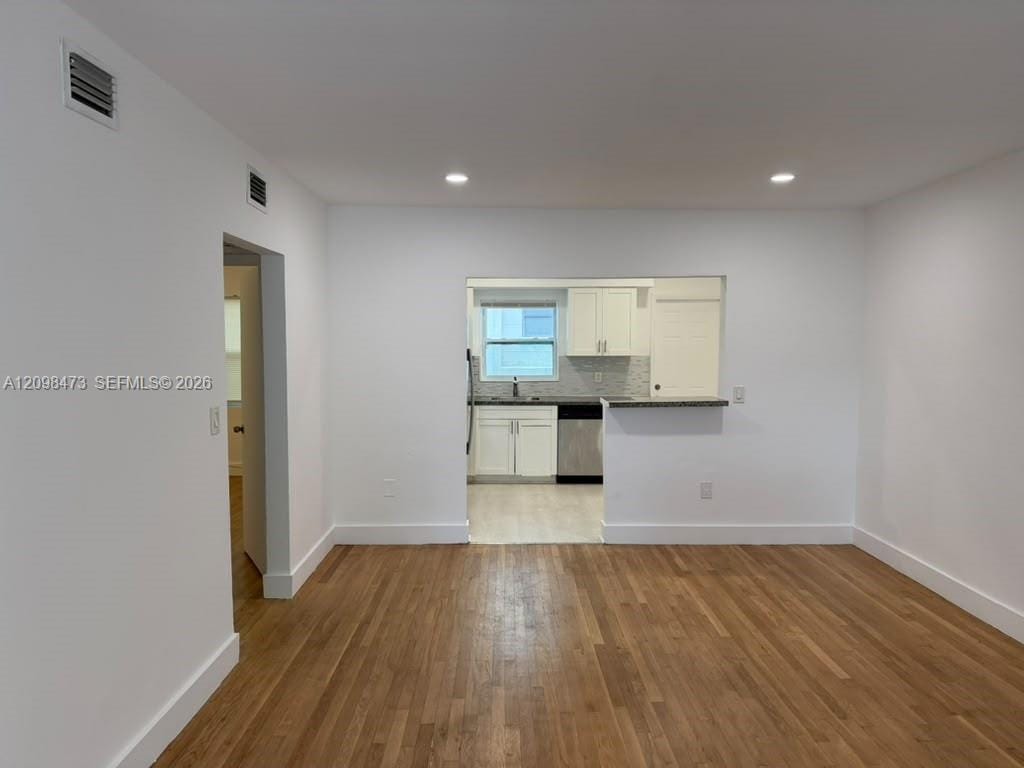 9780 Bay Harbor Terrace 7 — photo 3