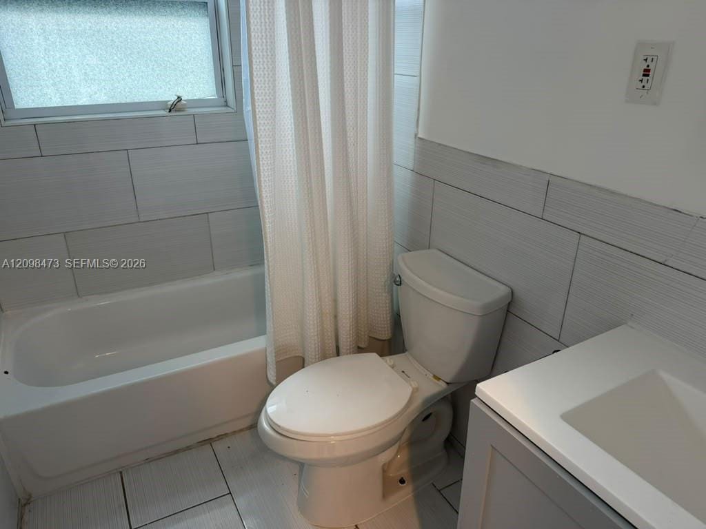 9780 Bay Harbor Terrace 7 — photo 7