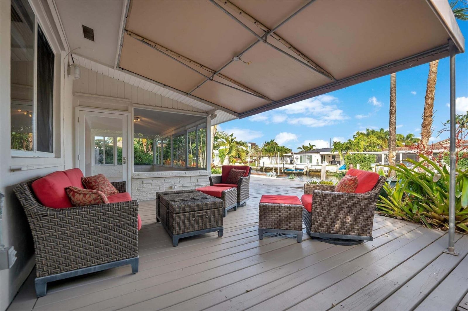 2142 NE 17th Avenue, Wilton Manors, FL 33305 photo 12