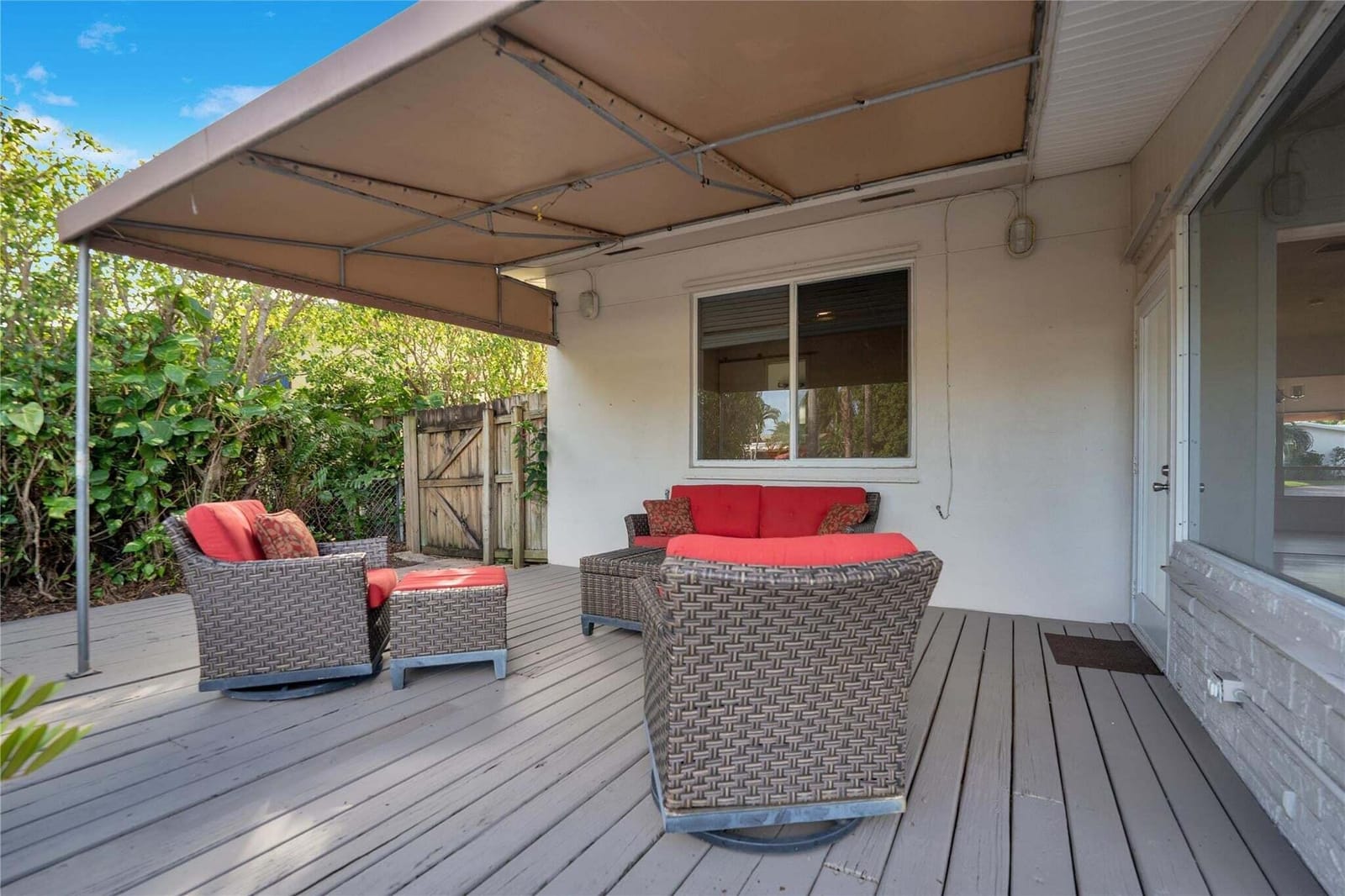 2142 NE 17th Avenue, Wilton Manors, FL 33305 photo 13