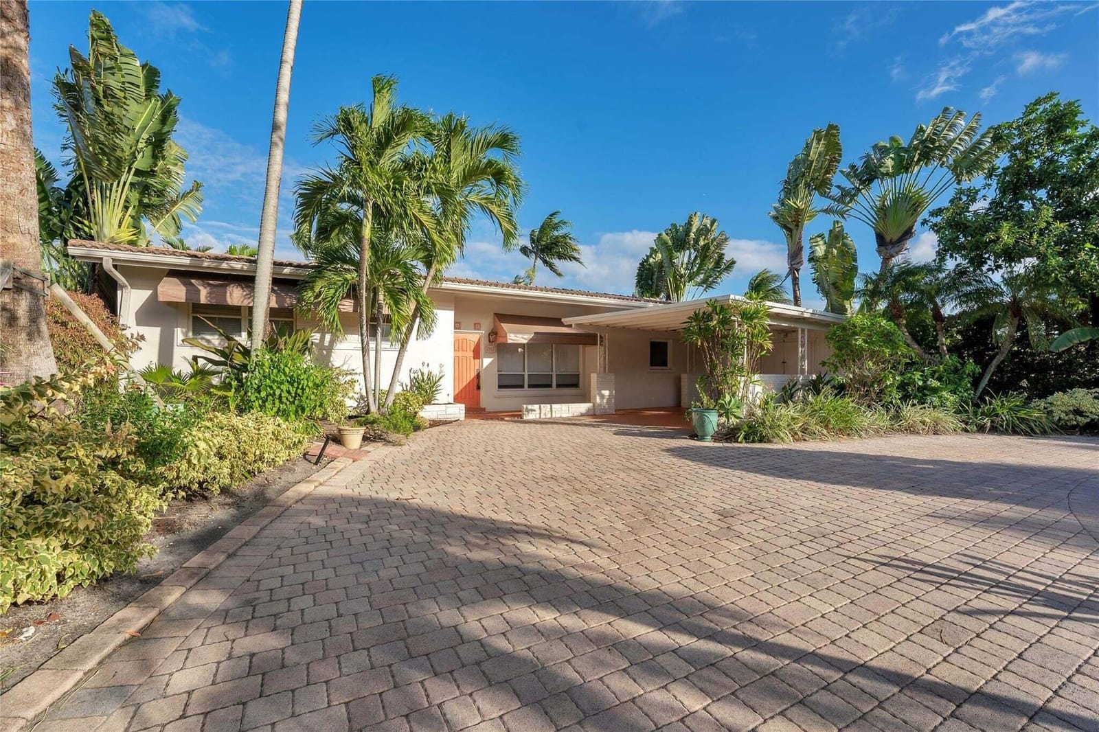 2142 NE 17th Avenue, Wilton Manors, FL 33305 photo 14
