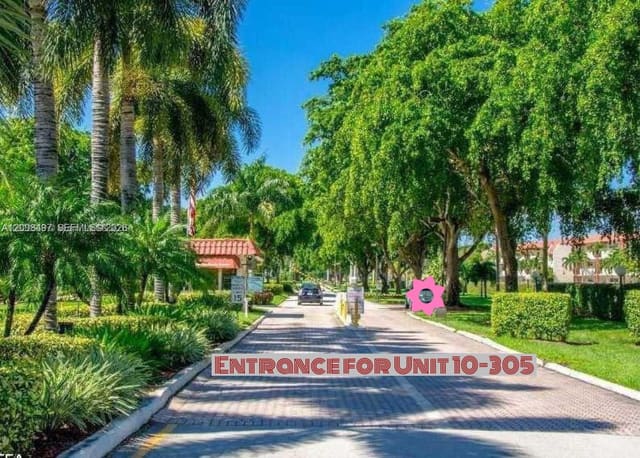 9511 N Hollybrook Lake Drive 305, Pembroke Pines, FL 33025