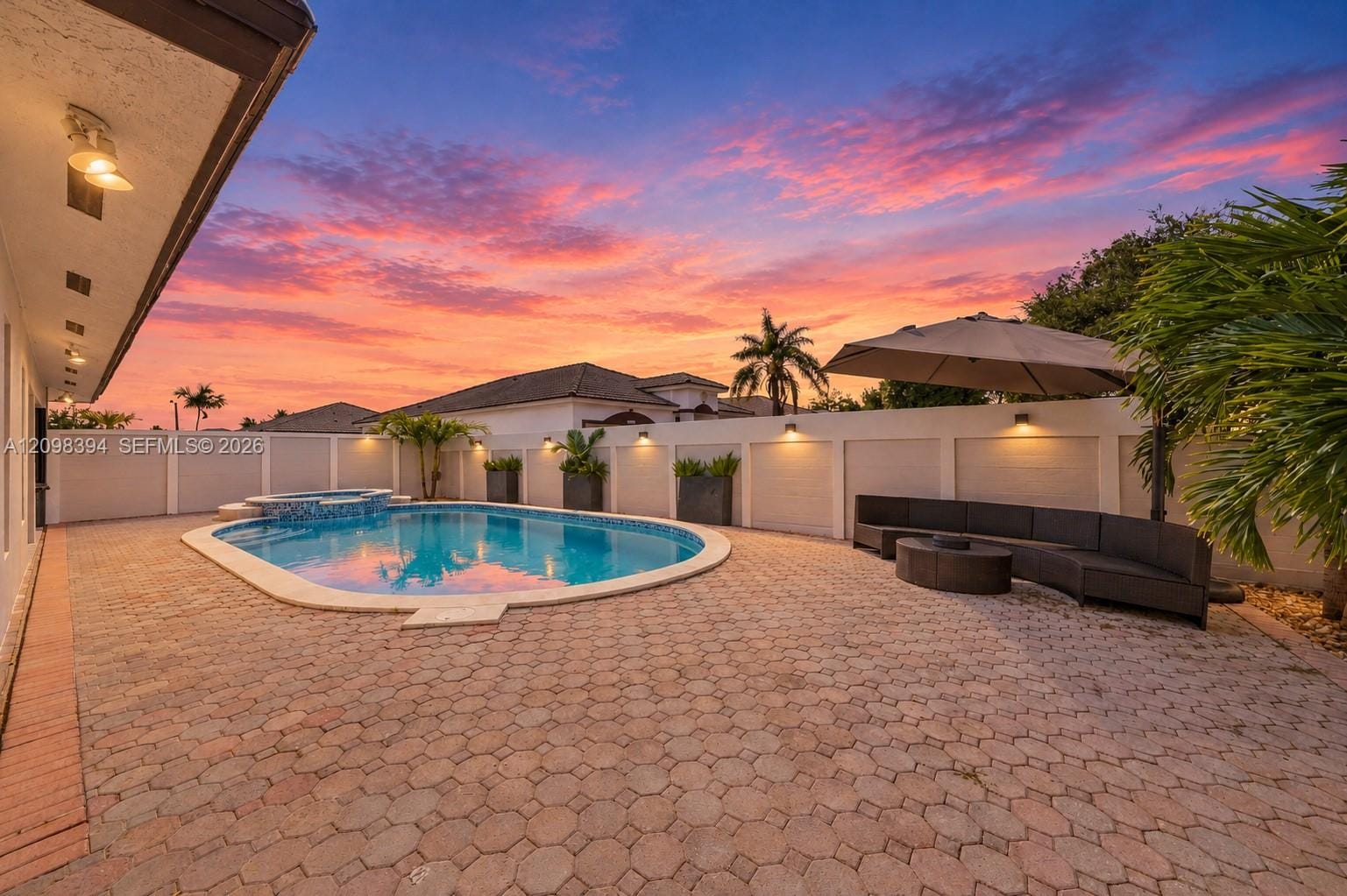 8936 NW 150th Terrace, Miami Lakes, FL 33018 photo 4