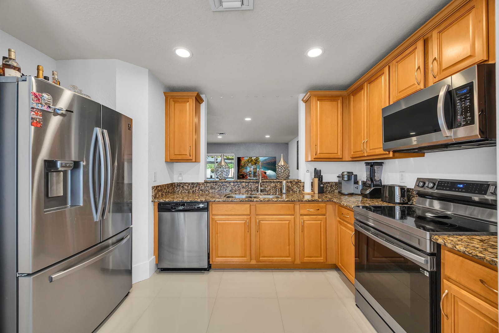 5933 MANCHESTER Way 5933 — photo 10