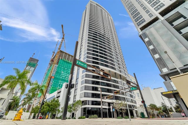 225 N Miami Avenue 2208, Miami, FL 33128