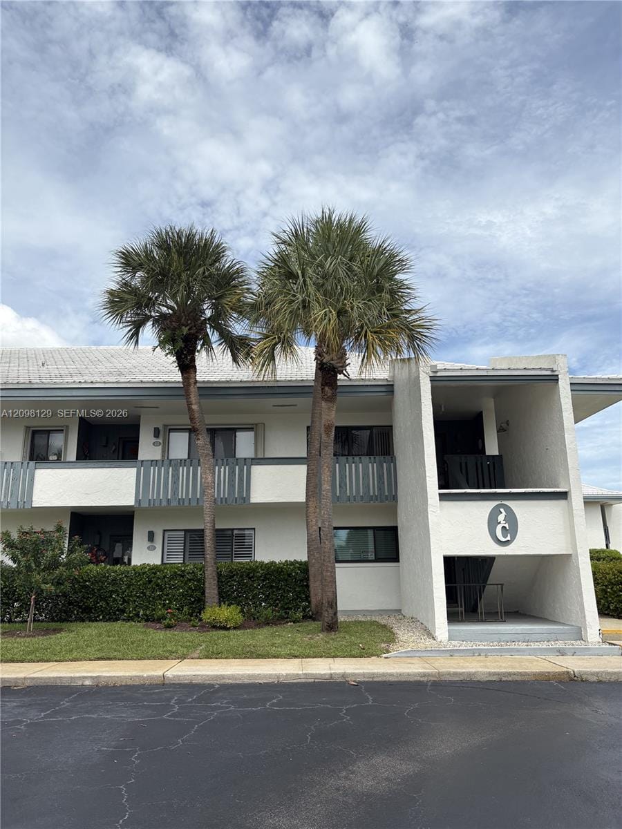 175 SE Saint Lucie Boulevard C22, Stuart, FL 34996 photo 2