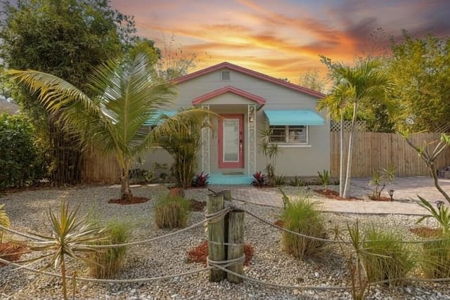 101 E 25th Street, West Palm Beach, FL 33404