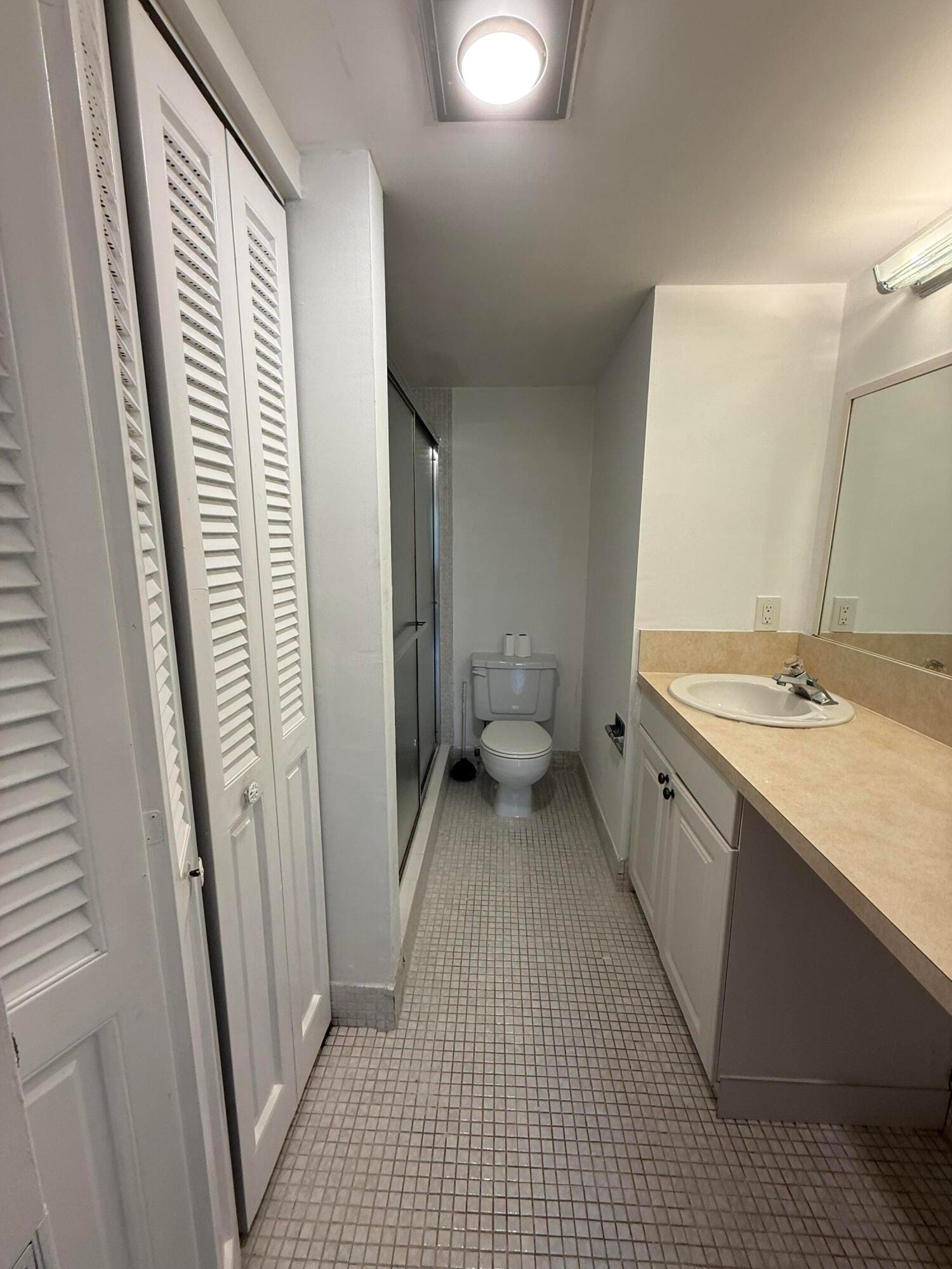 4055 NEWCASTLE C — photo 10