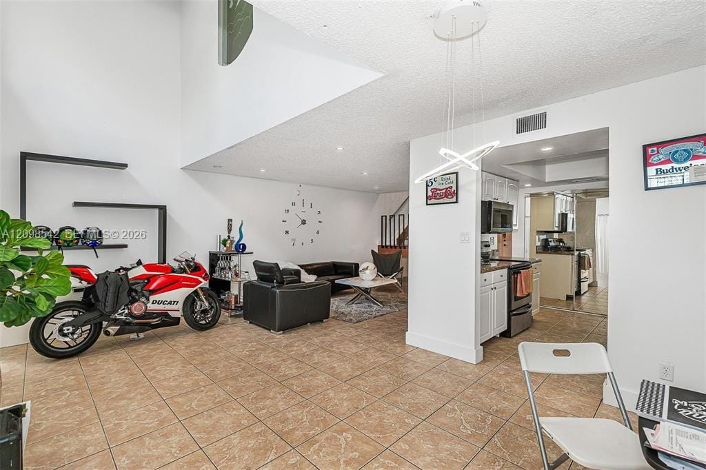 9979 W Atlantic Boulevard 9979 — photo 3