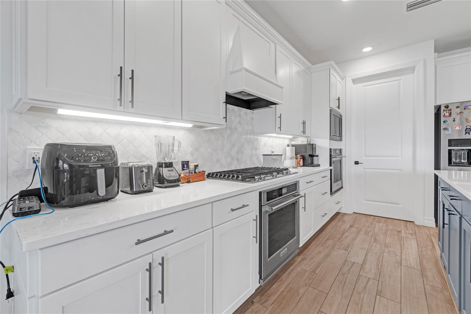 4566 Silverwood Lane N, Oakland Park, FL 33309 photo 14