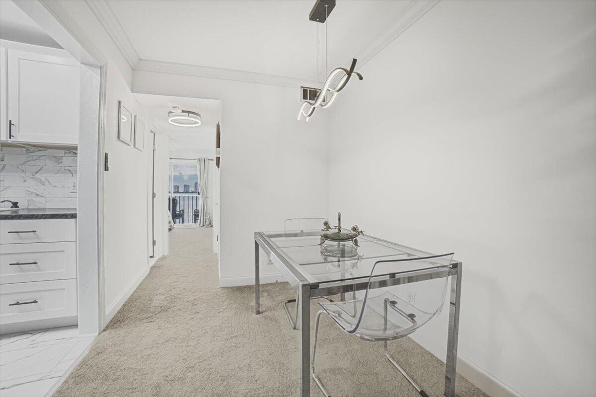 101 Doolen Court 205, North Palm Beach, FL 33408 photo 14